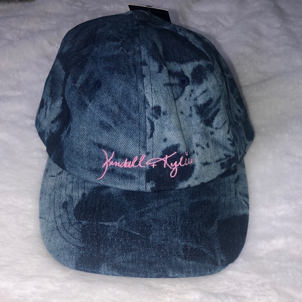 NWT Kendall & Kylie Hat Denim Washed Look with adjustable strap in back